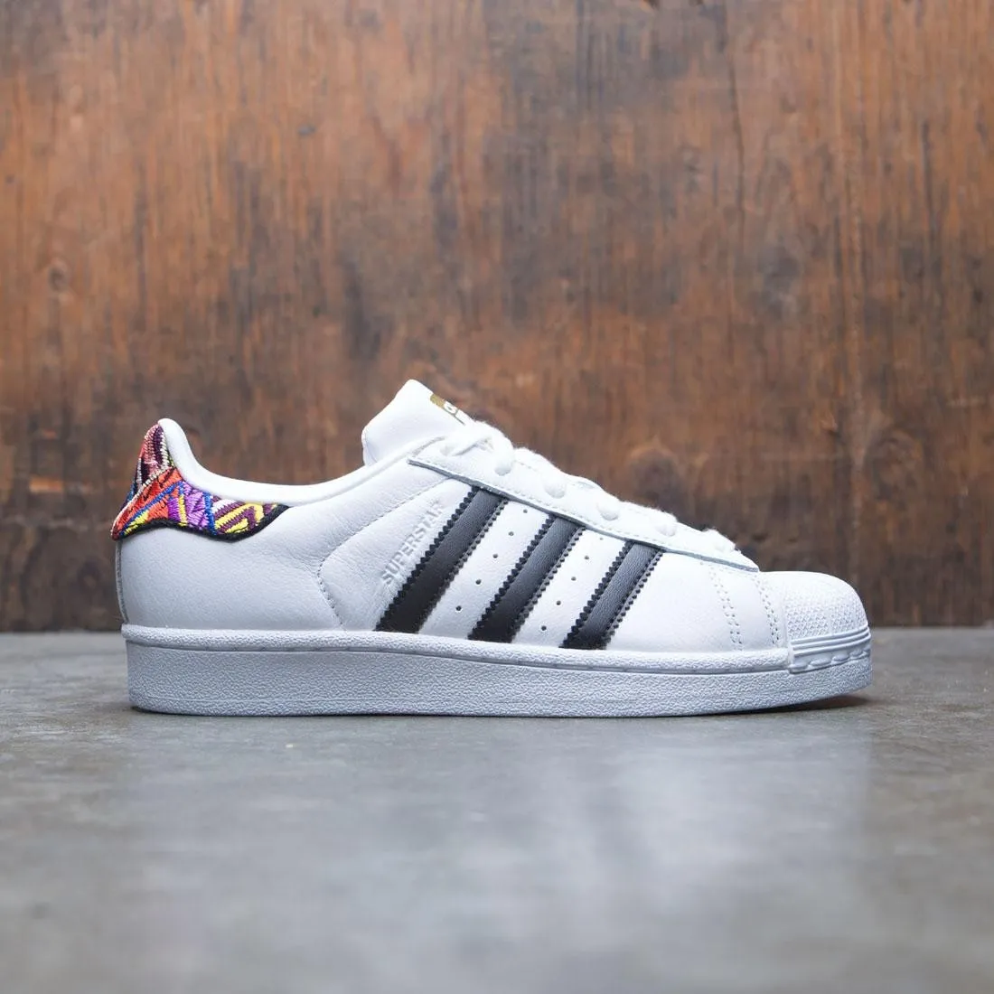 Adidas Women Superstar W (white / core black / gold metallic)