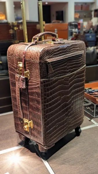 Bespoke Cabin Suitcase - Brown Crocodile