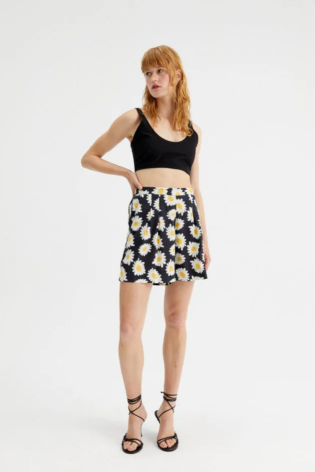 Daisy Print Shorts