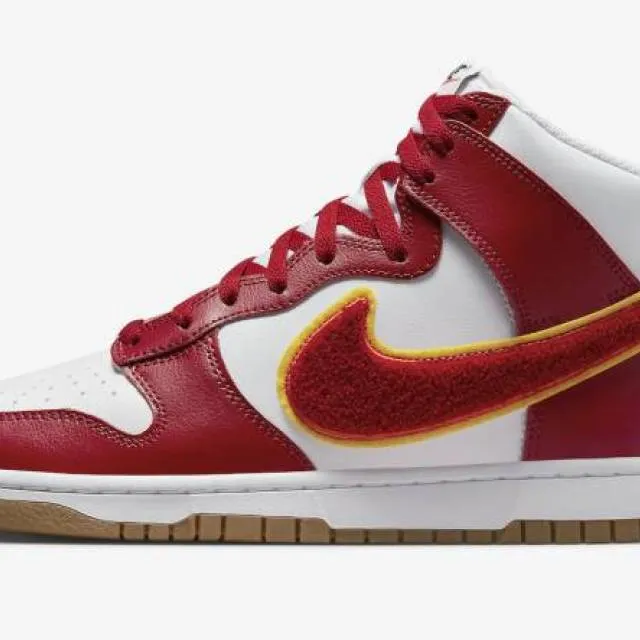 Nike dunk high chenille swoosh white gym red