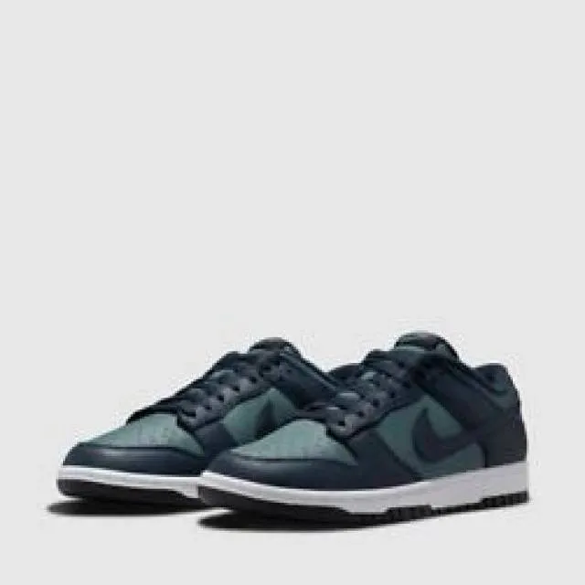 Nike dunk low armory navy