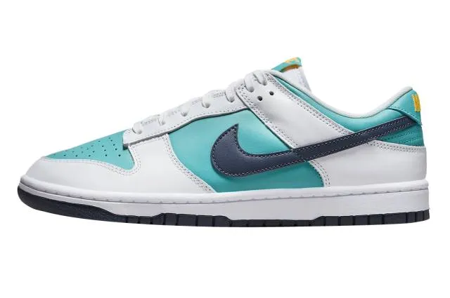 Nike dunk low dusty cactus