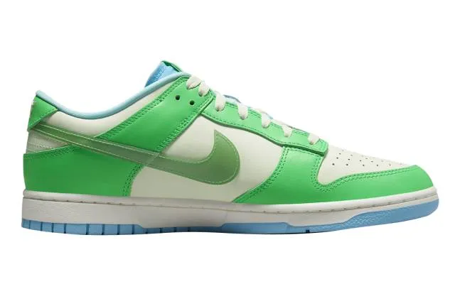 Nike dunk low green shock