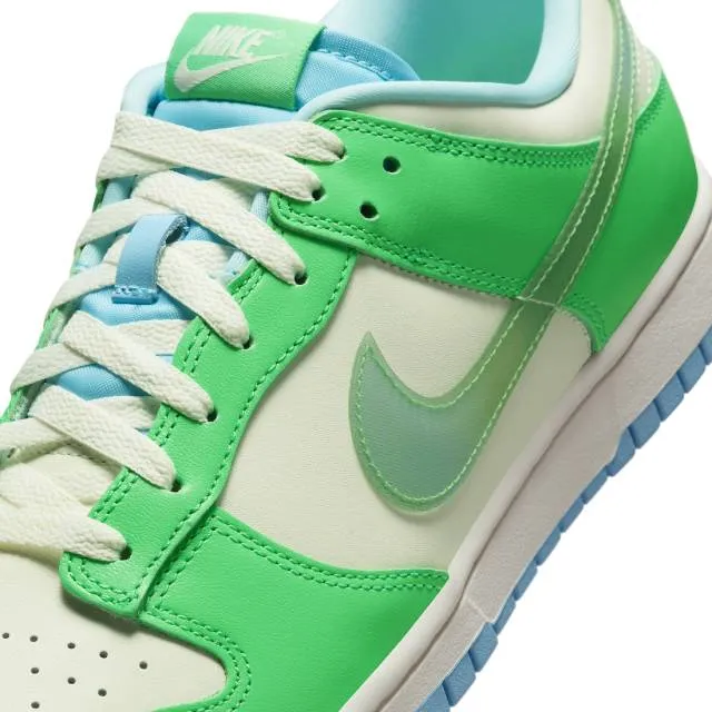 Nike dunk low green shock