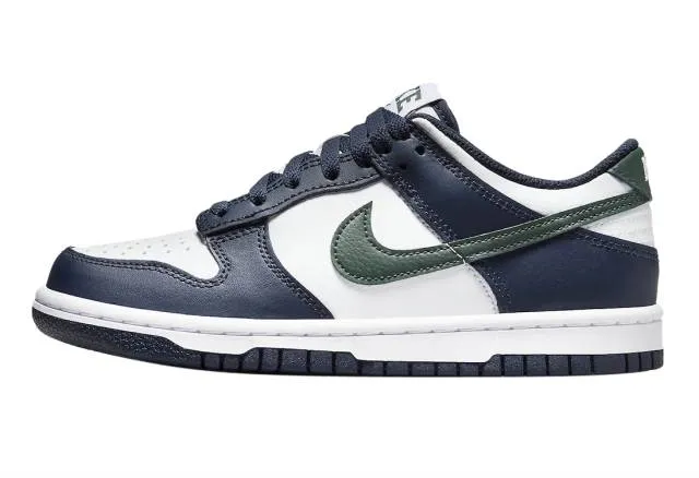 Nike dunk low gs obsidian vintage green