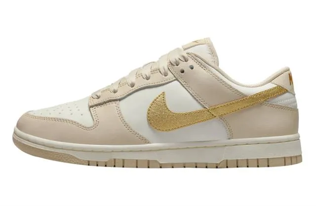 Nike dunk low wmns gold swoosh