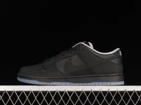 Nike SB Dunk Low Atlas 35MM Special Box W/ Accessories Black 504750-086