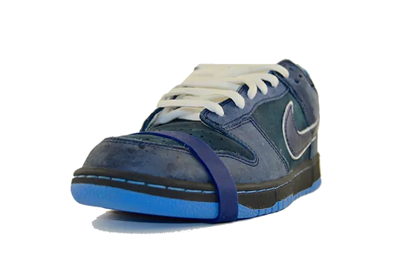 Nike SB Dunk Low Blue Lobster