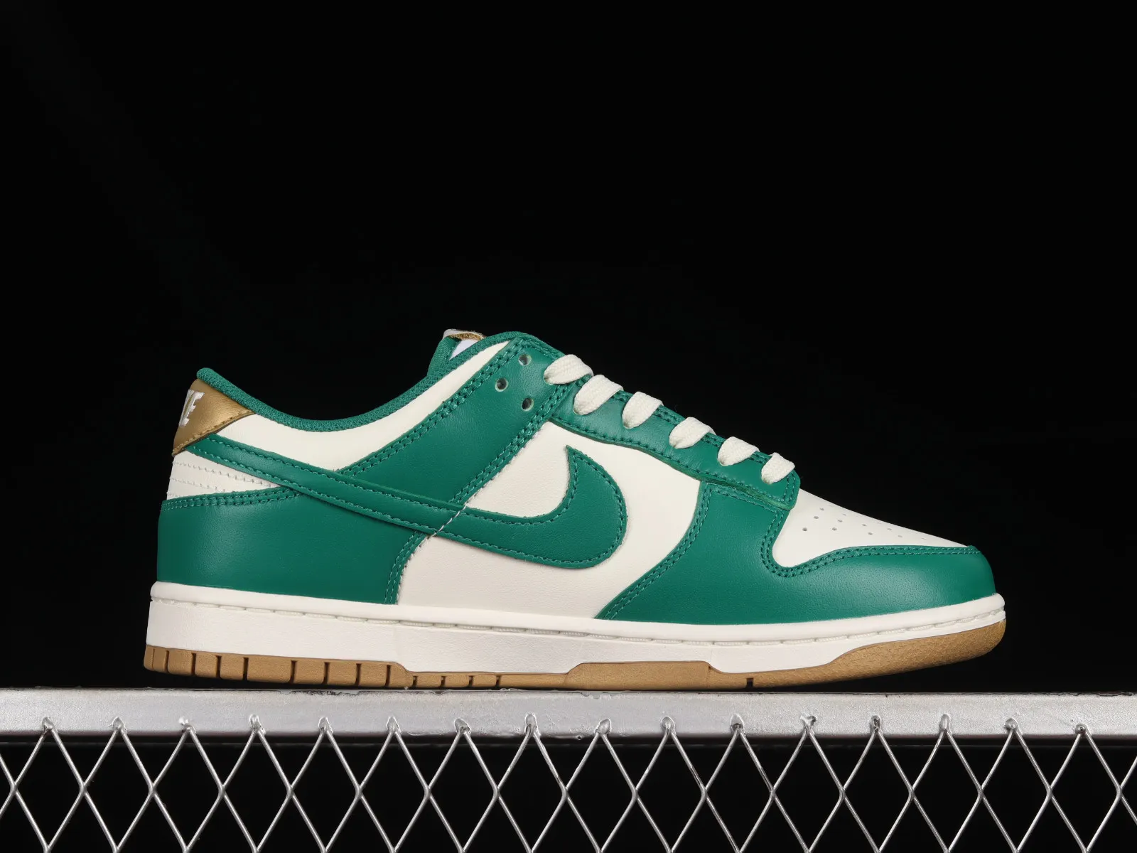 Nike SB Dunk Low Green and Gold White FB7173-131