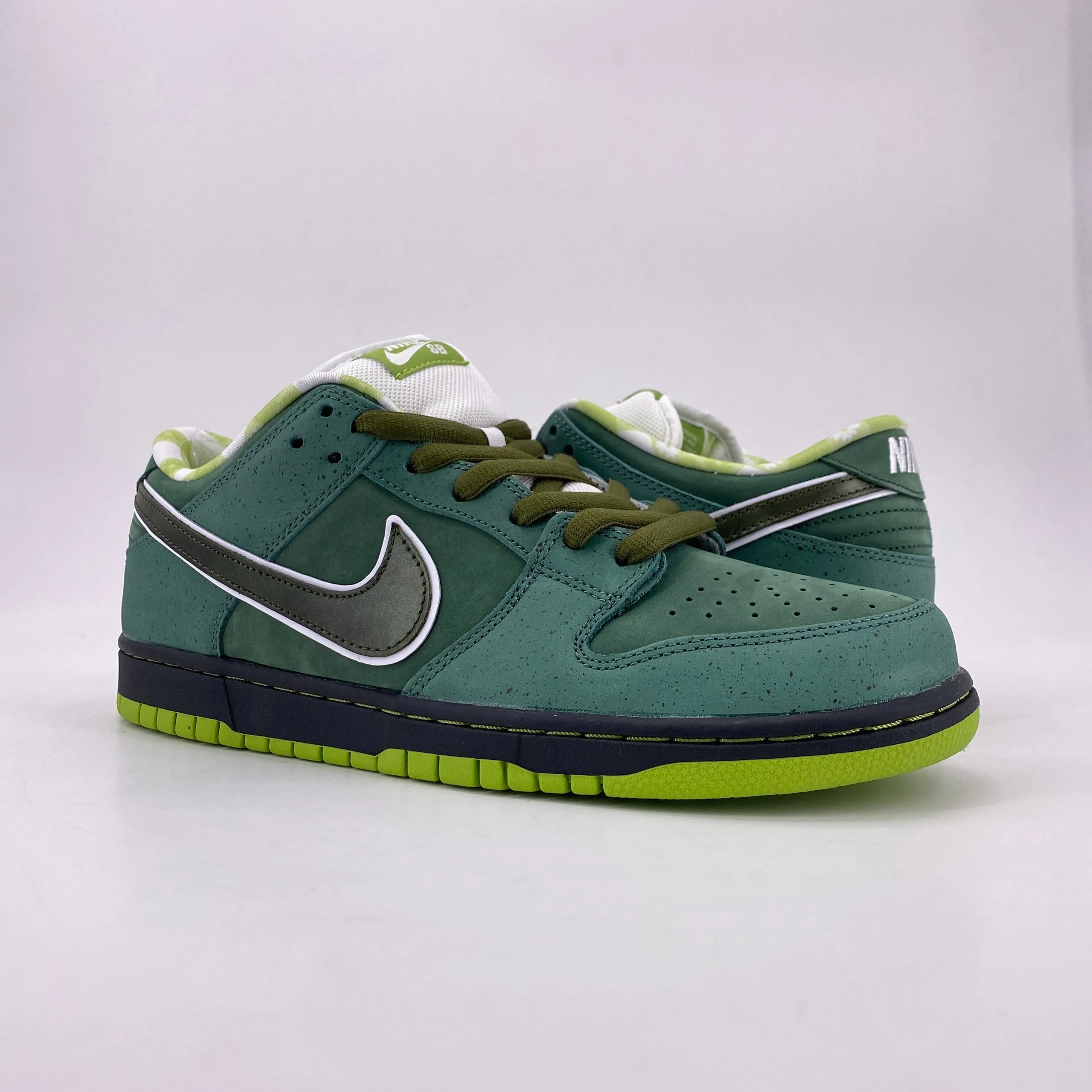 Nike SB Dunk Low Green Lobster 2018 New Size 10.5