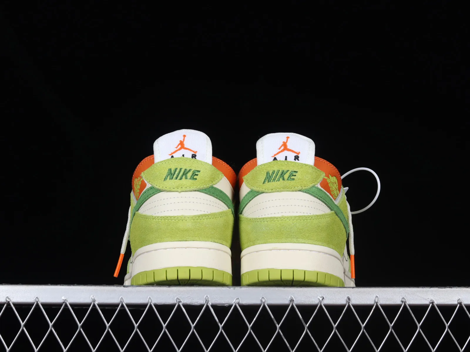 Nike SB Dunk Low PRO White Green Orange BQ6817-032