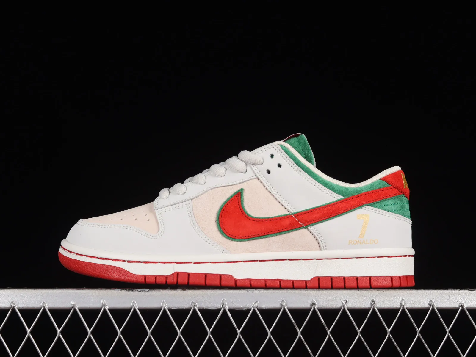 Nike SB Dunk Low RONALDO White Red Green Gold PT2022-885