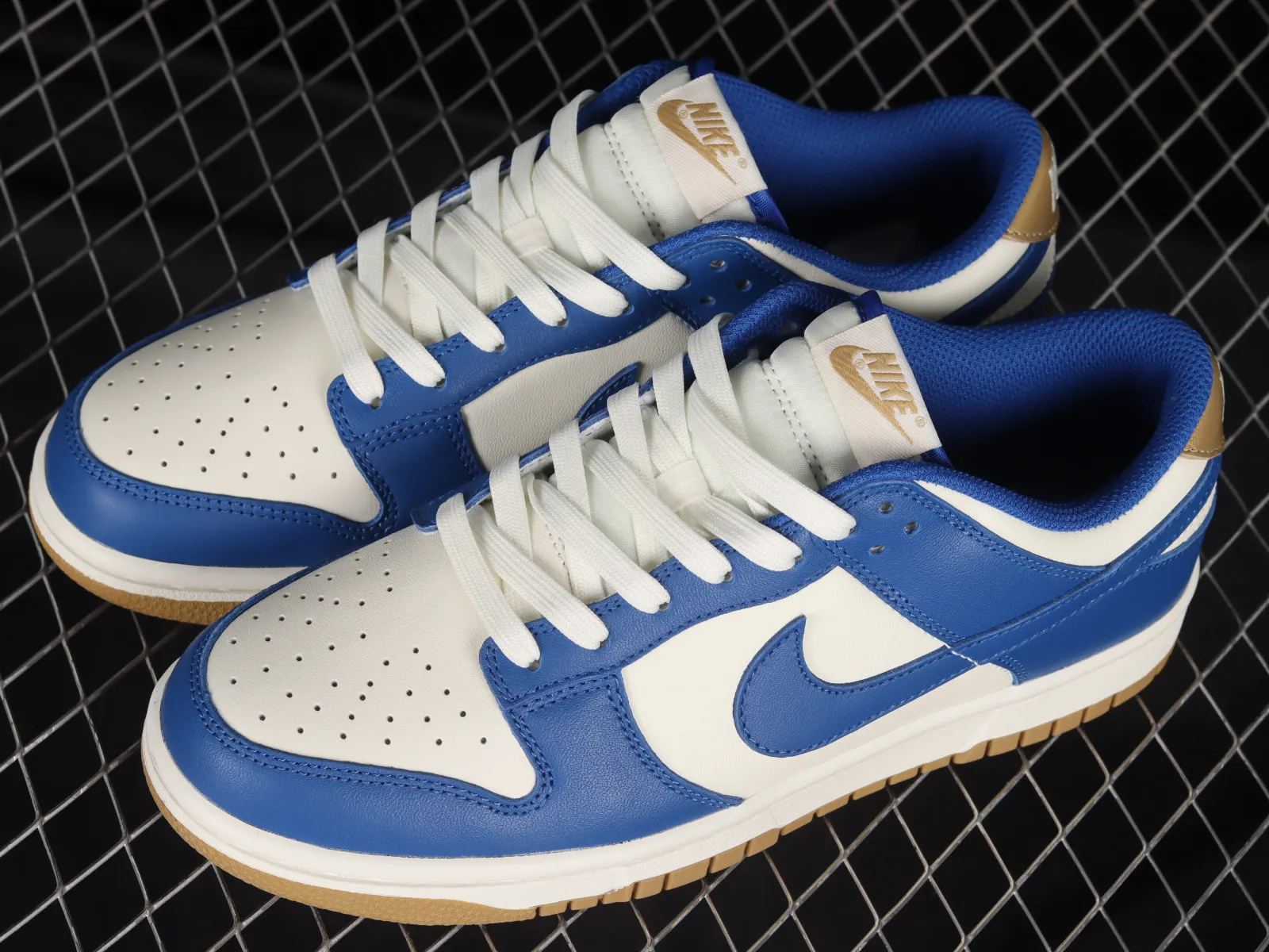 Nike SB Dunk Low White Navy Blue Gold FB7173-141