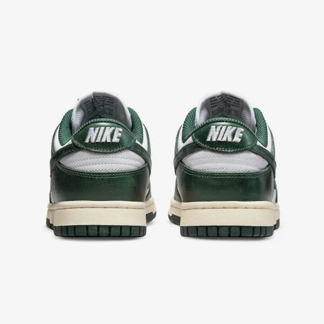 Nike Women's Dunk Low (Vintage Green/ White/ Pine Green/...