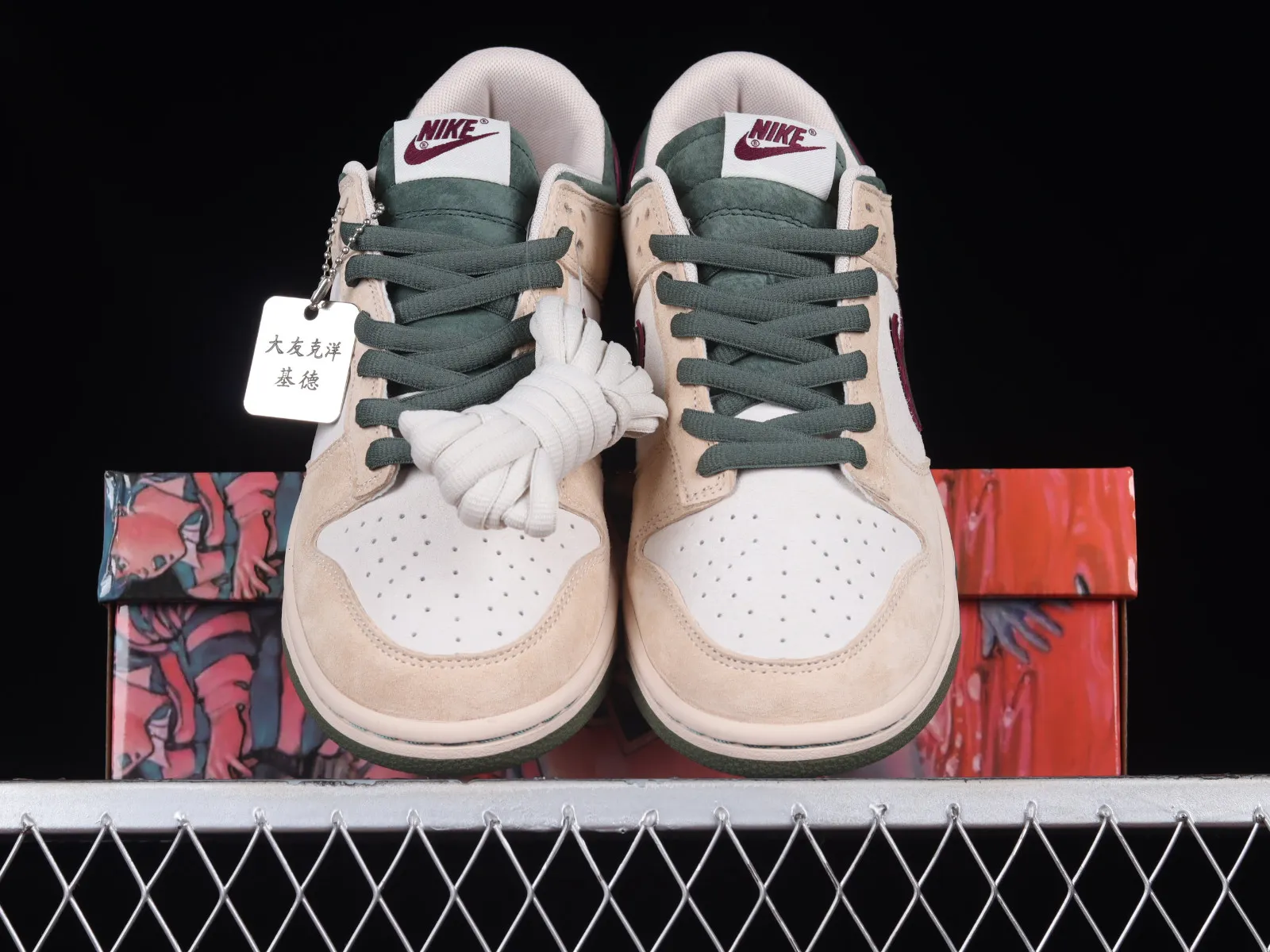 Otomo Katsuhiro x Nike SB Dunk Low Steamboy OST Green Dark Red LF0039-029