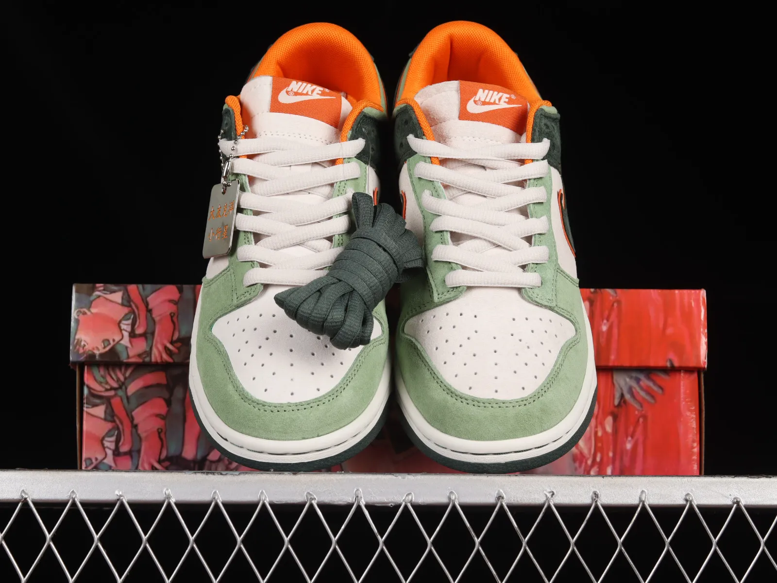 Otomo Katsuhiro x Nike SB Dunk Low Steamboy OST Green Orange LF0039-024